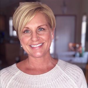 Meet your Posher, Wendy